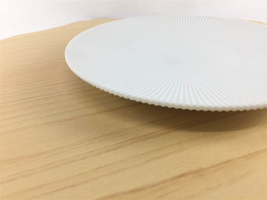 有田焼 李荘窯 白磁ブラスト 鎬皿 15cm (j.R)