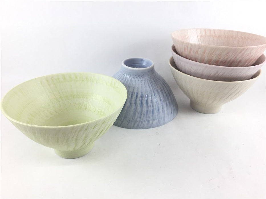 さざなみ　丸飯碗　(レッド/ピンク/グリーン/ブルー/ベージュ)　12cm　波佐見焼 (j.R)