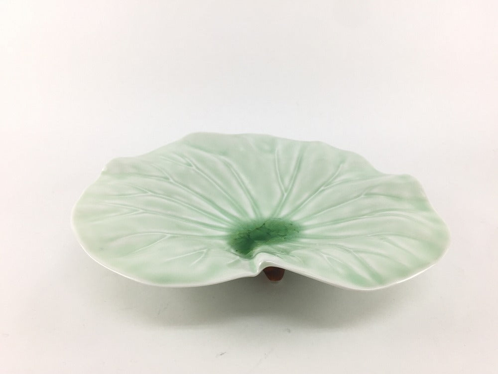 フキの葉皿 緑/青 18cm 波佐見焼 — 佐賀有田 ギャラリーつじ信