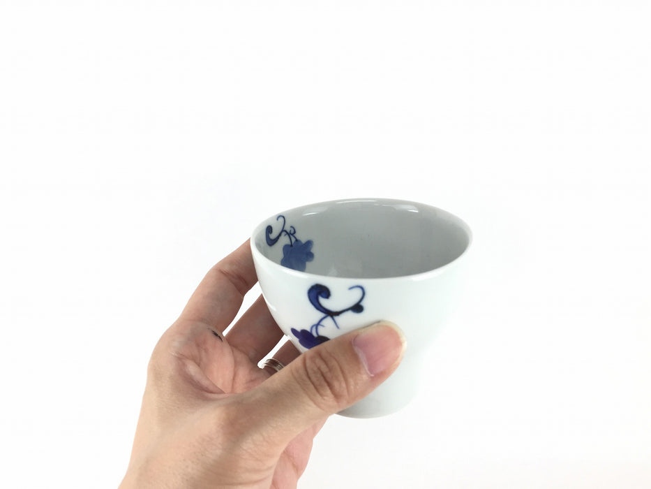 【SALE】80カップ(花絵)　有田焼　Knz145917