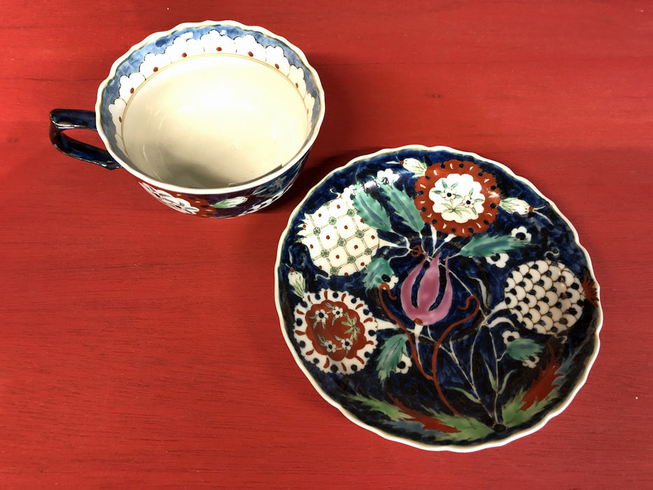 珈琲碗皿(トルコ鍋島.青チューリップ)　波佐見焼　コーヒー碗皿