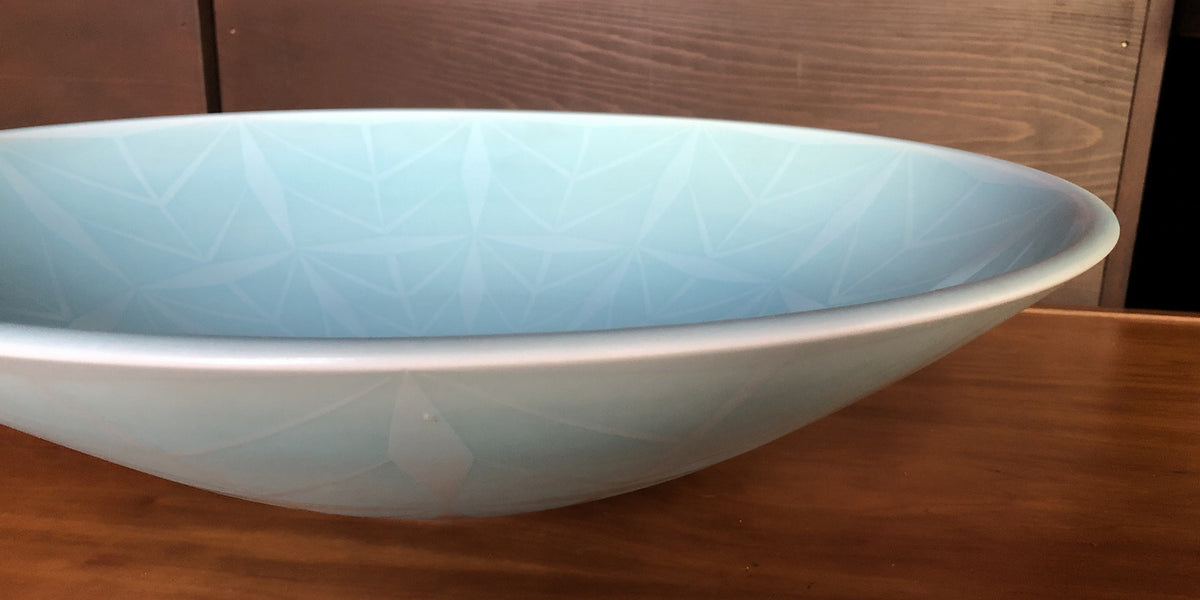 天青瓷釉彩更紗文鉢 西山勇【限定1】 — 佐賀有田 ギャラリーつじ信