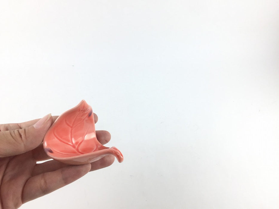 【SALE】ヒネリ葉珍味　(ピンク/点)　7cm　有田焼