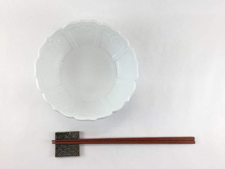 150瓔珞彫輪花鉢　(練白/茜)　15cm　有田焼(j.R)