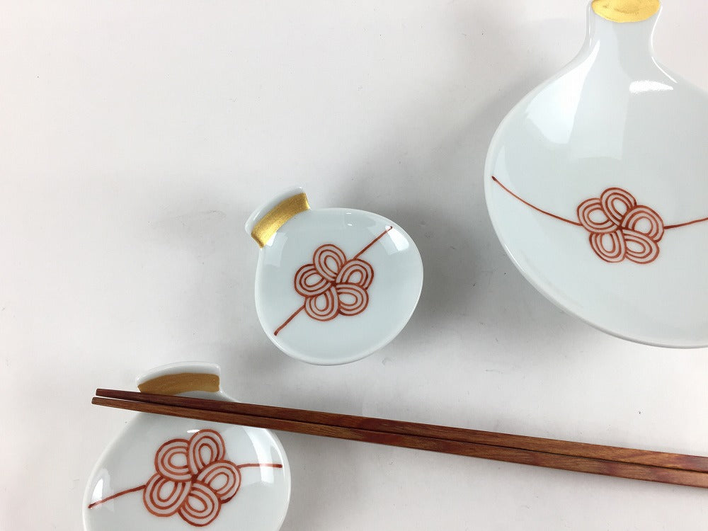 縁起物/めでたい】梅水引(赤) 盃豆皿 伊万里焼 (j.R) — 佐賀有田